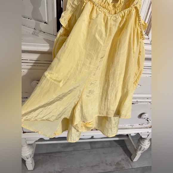 Free People Intimately Yellow Pajama Romper • Size M • NWT - Picture 3 of 6